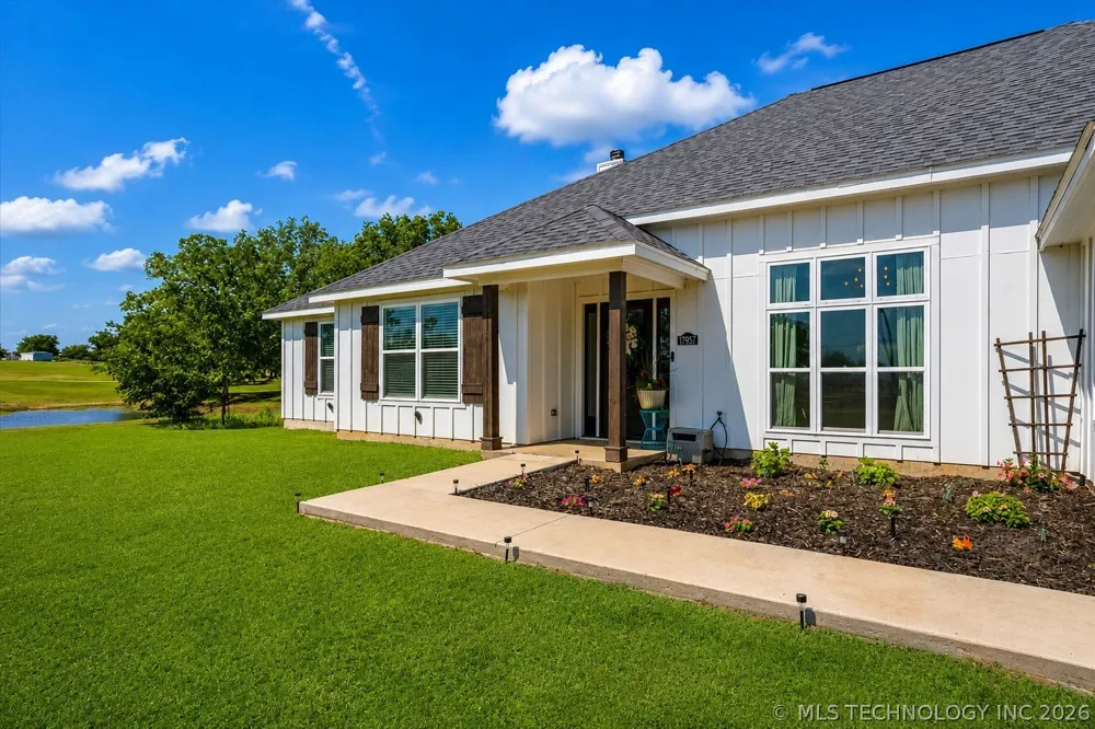 17957 Bridgeview Road Madill, OK 73446