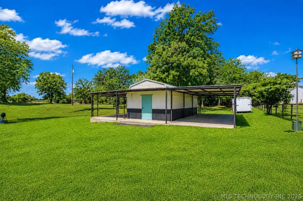 17957 Bridgeview Road Madill, OK 73446