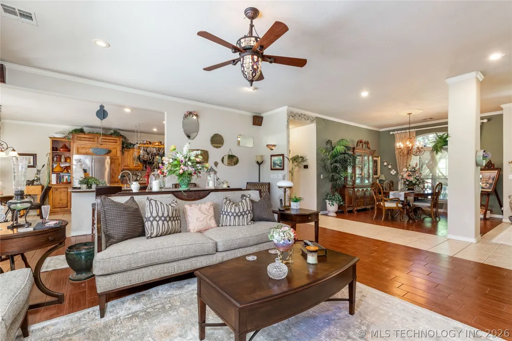 5080 Lake Breeze Road Grove, OK 74344
