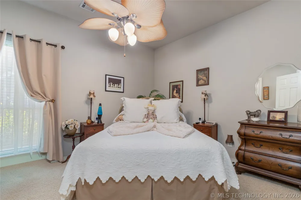 5080 Lake Breeze Road Grove, OK 74344