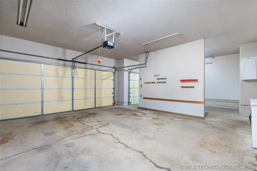 5080 Lake Breeze Road Grove, OK 74344