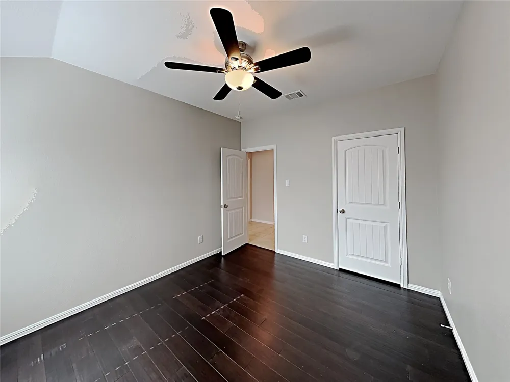 900 Walls Boulevard Crowley, TX 76036