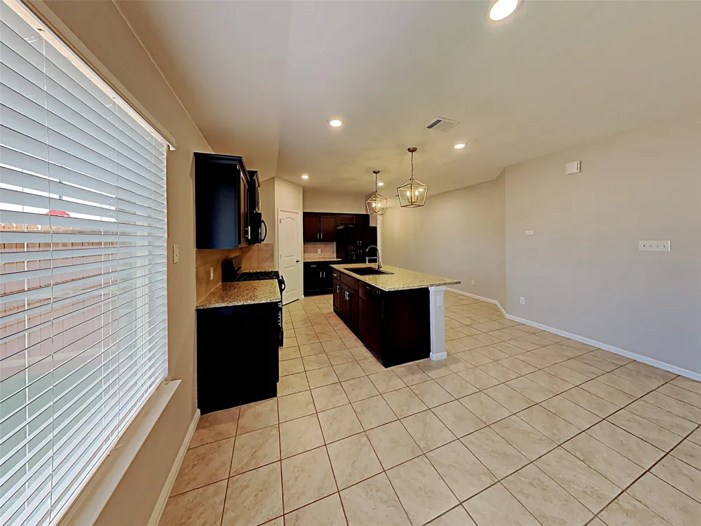 900 Walls Boulevard Crowley, TX 76036