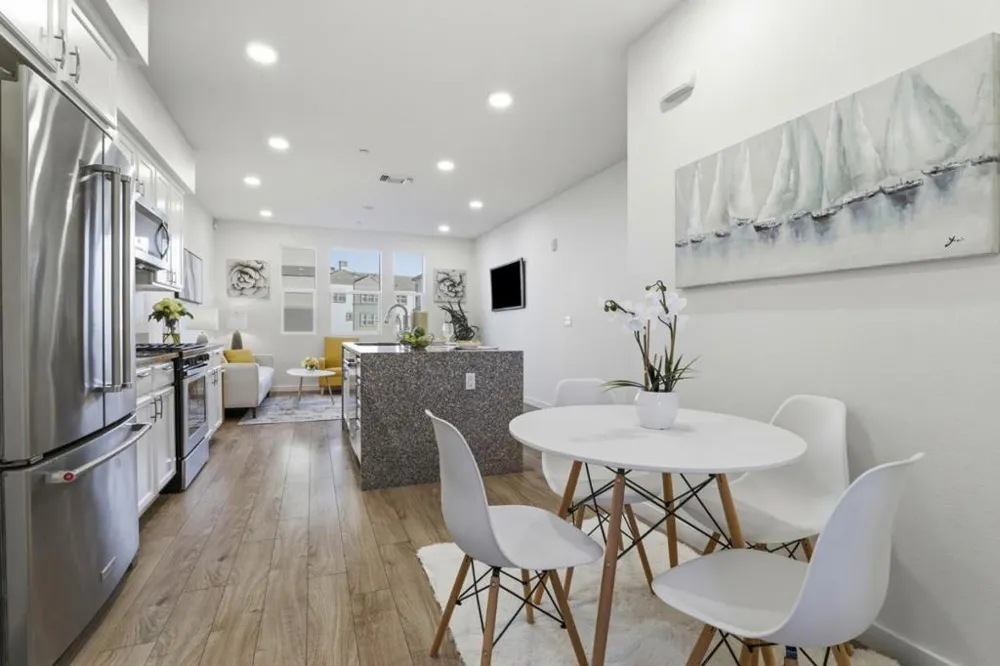 876 Garden Street Milpitas, CA 95035
