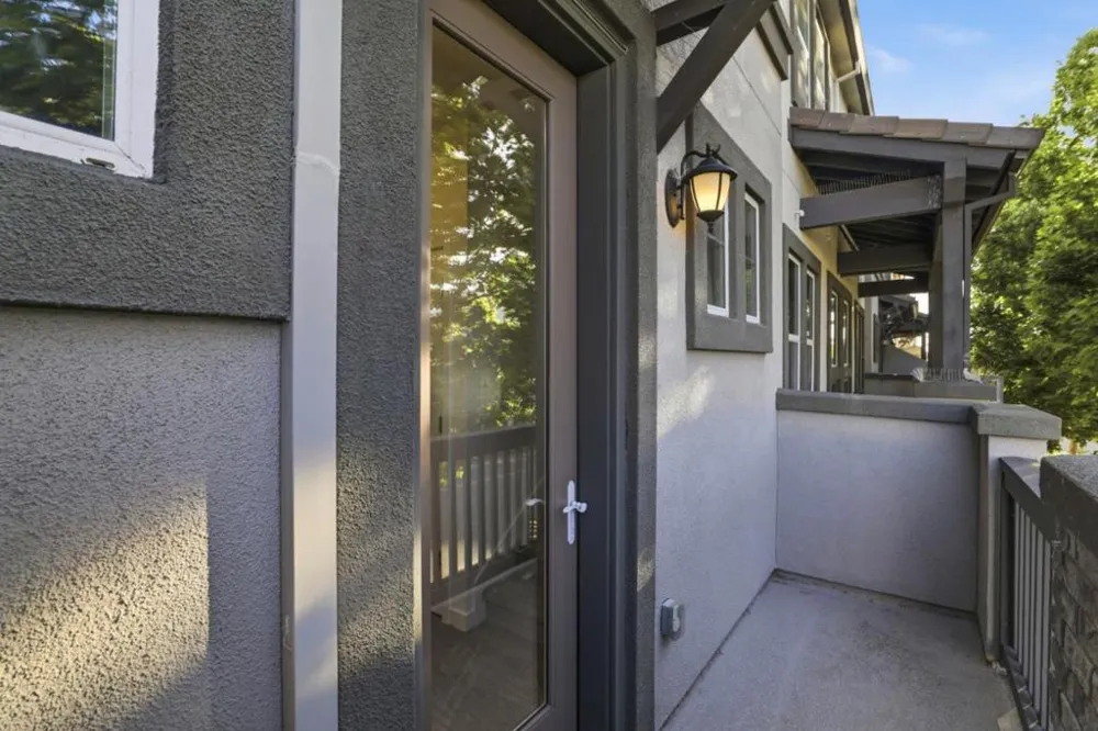 876 Garden Street Milpitas, CA 95035