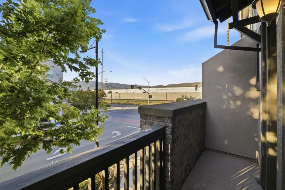 876 Garden Street Milpitas, CA 95035