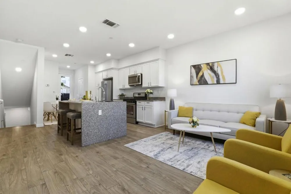 876 Garden Street Milpitas, CA 95035