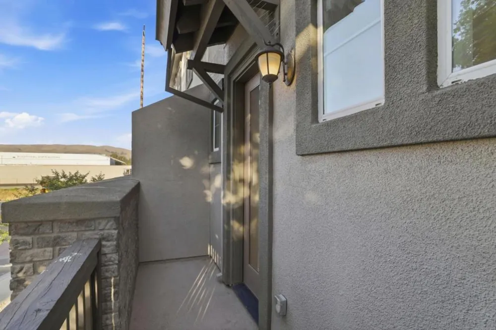 876 Garden Street Milpitas, CA 95035