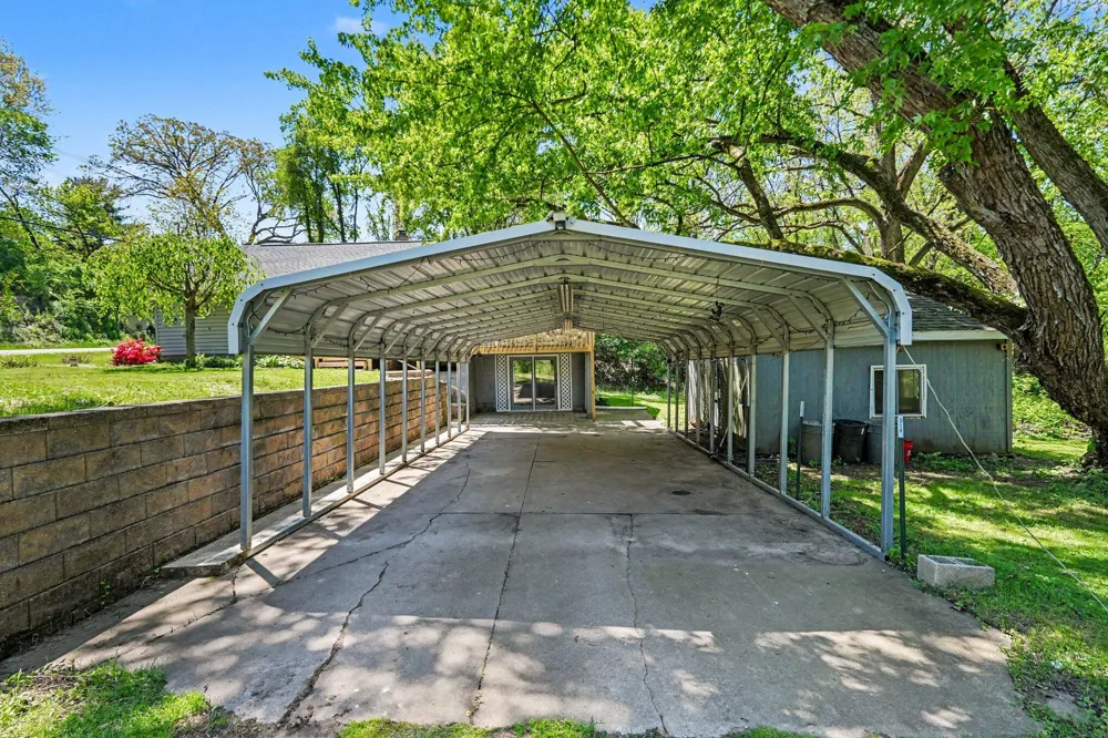 310 S Philip Road Niles Township, MI 49120