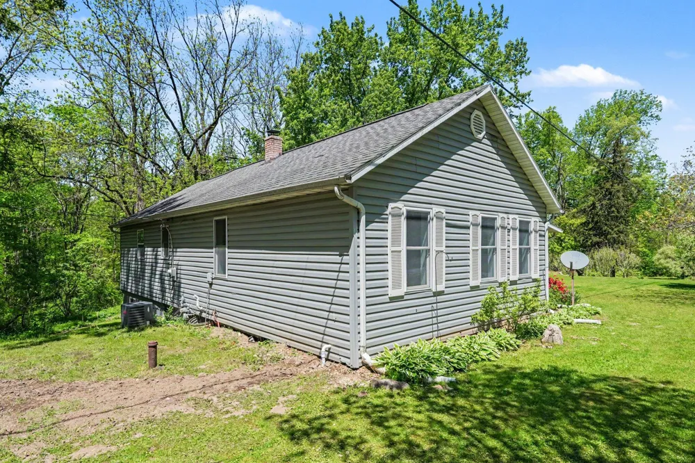 310 S Philip Road Niles Township, MI 49120