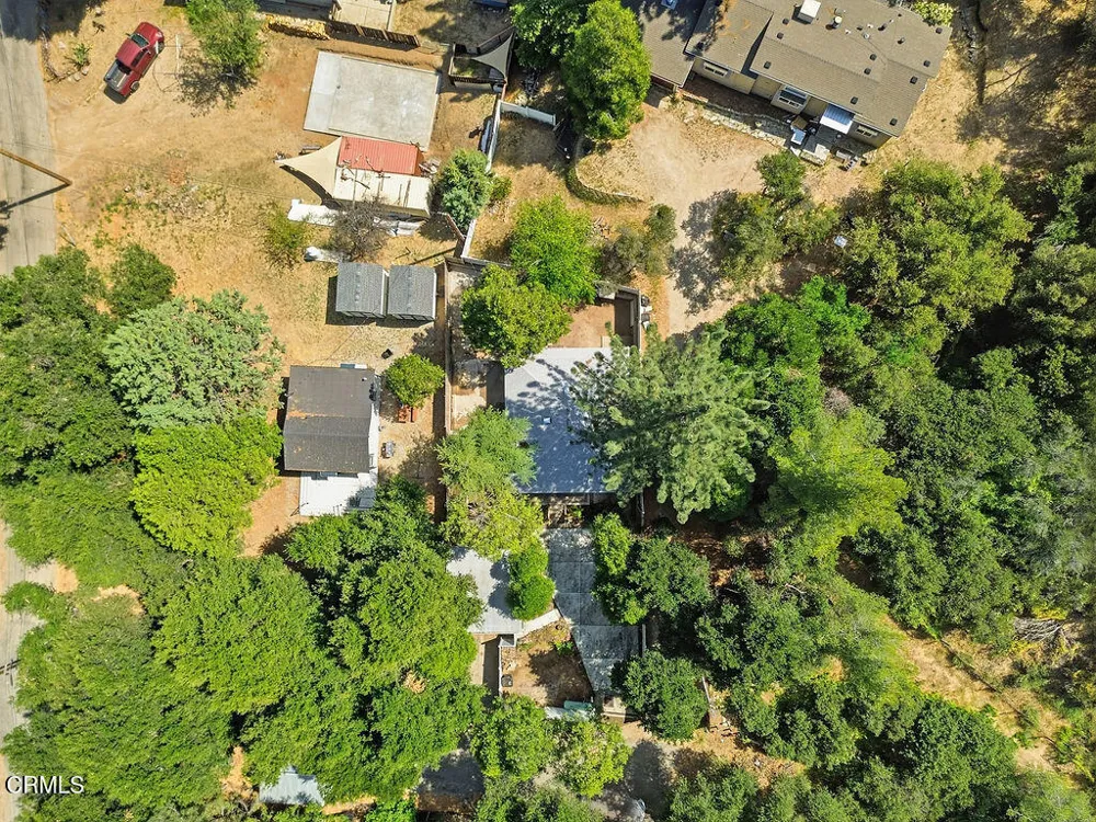 15113 Calle Los Elegantes Santa Clarita, CA 91390