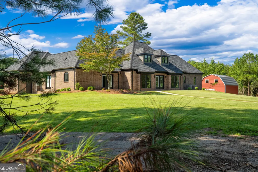 1360 Gum Creek Airport RD Roopville, GA 30170