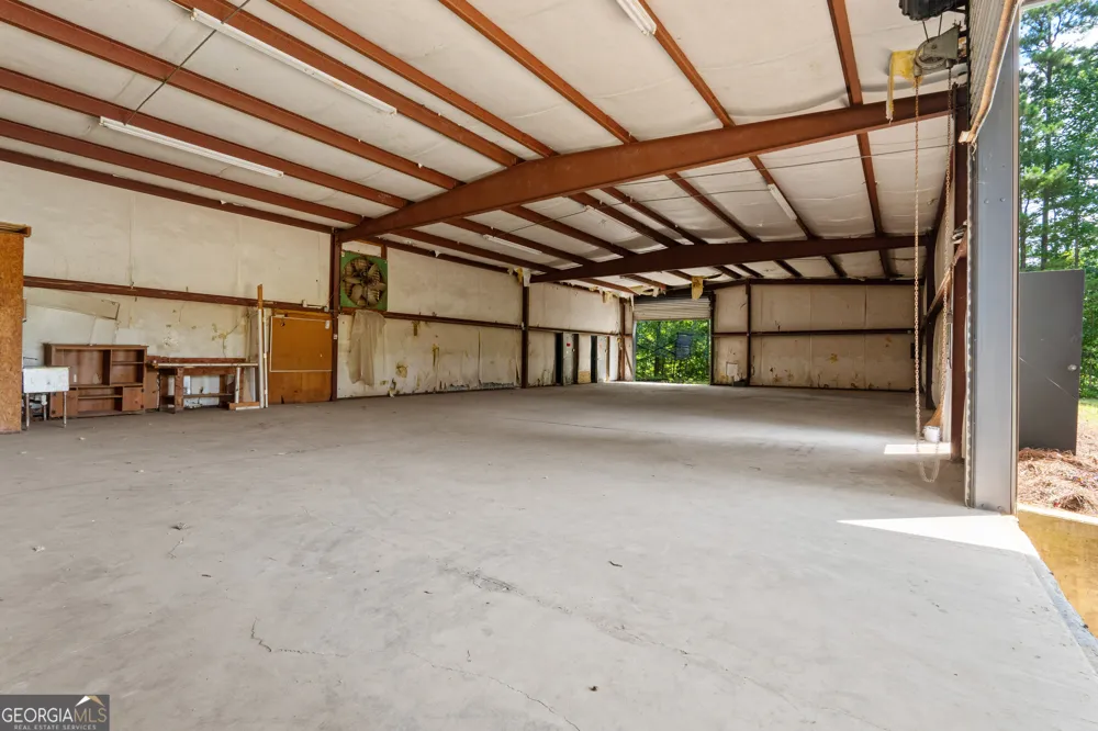 1360 Gum Creek Airport RD Roopville, GA 30170