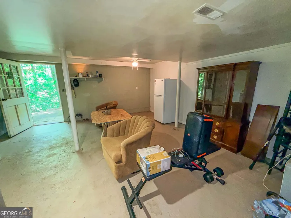 407 Hillside DR Clayton, GA 30525