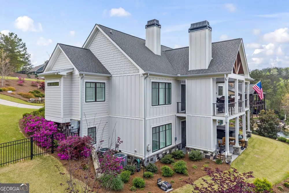 1634 Currahee Club DR Toccoa, GA 30577