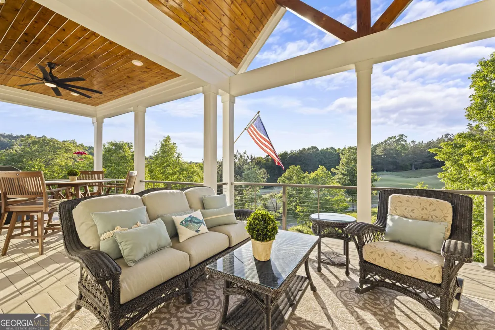 1634 Currahee Club DR Toccoa, GA 30577
