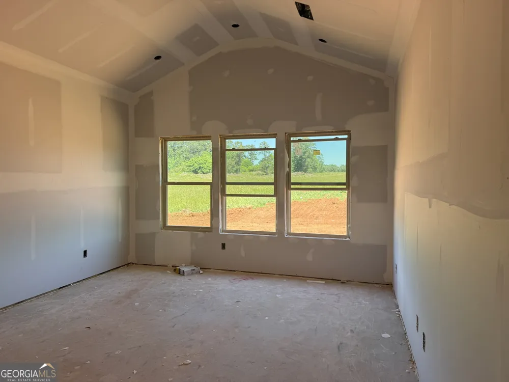 355 Merrybrook RD Williamson, GA 30292