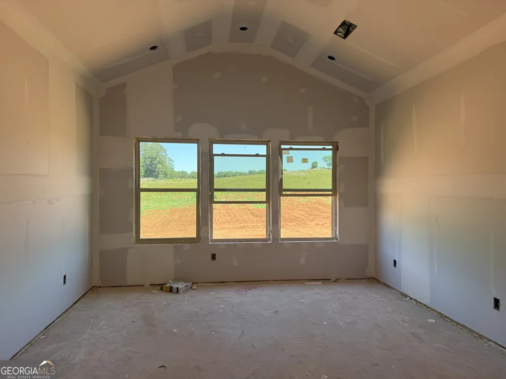 355 Merrybrook RD Williamson, GA 30292