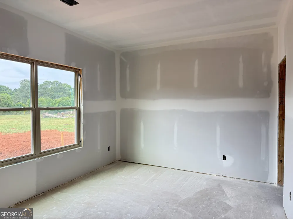 355 Merrybrook RD Williamson, GA 30292
