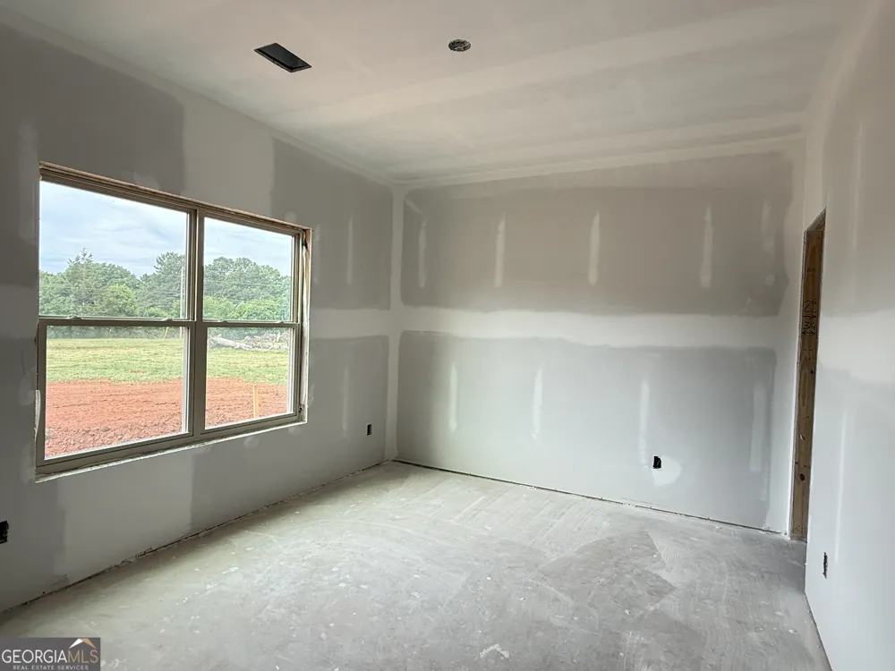 355 Merrybrook RD Williamson, GA 30292