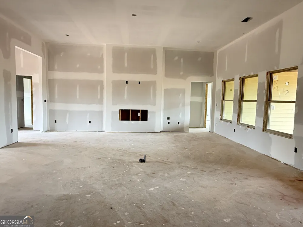 355 Merrybrook RD Williamson, GA 30292