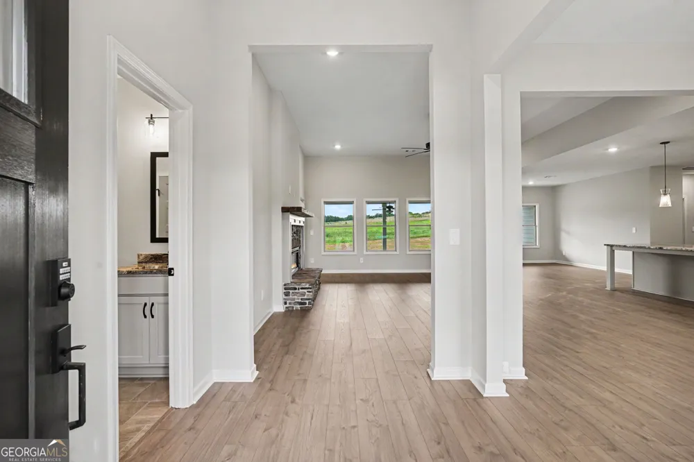 355 Merrybrook RD Williamson, GA 30292