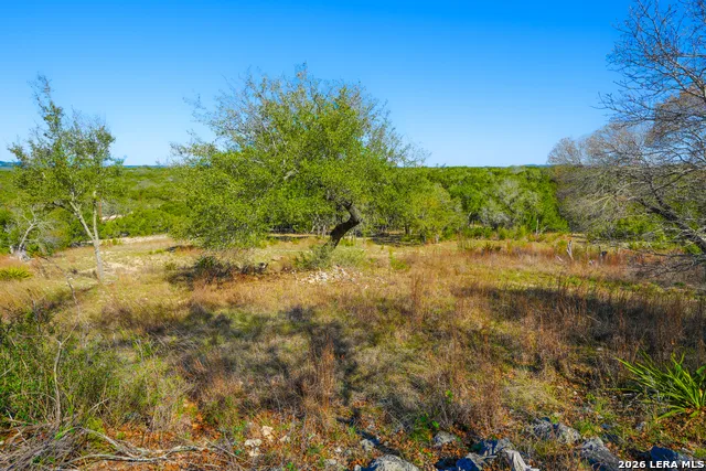 713 Lake Forest Rd. Pipe Creek, TX 78063