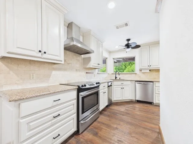 15460 County Road 434 Lindale, TX 75771