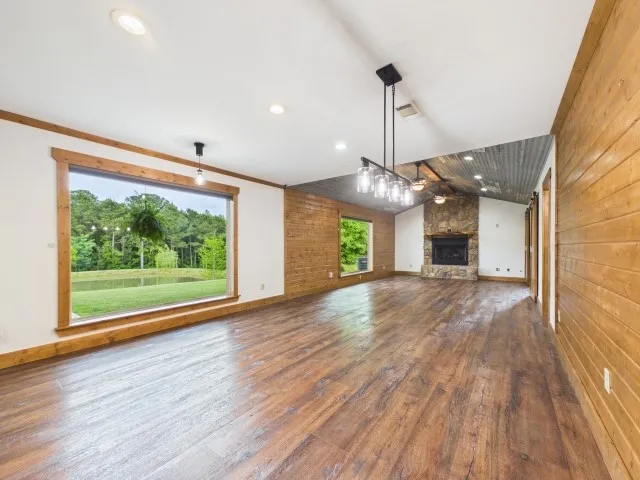 15460 County Road 434 Lindale, TX 75771