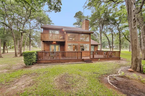 105 Seminole Drive