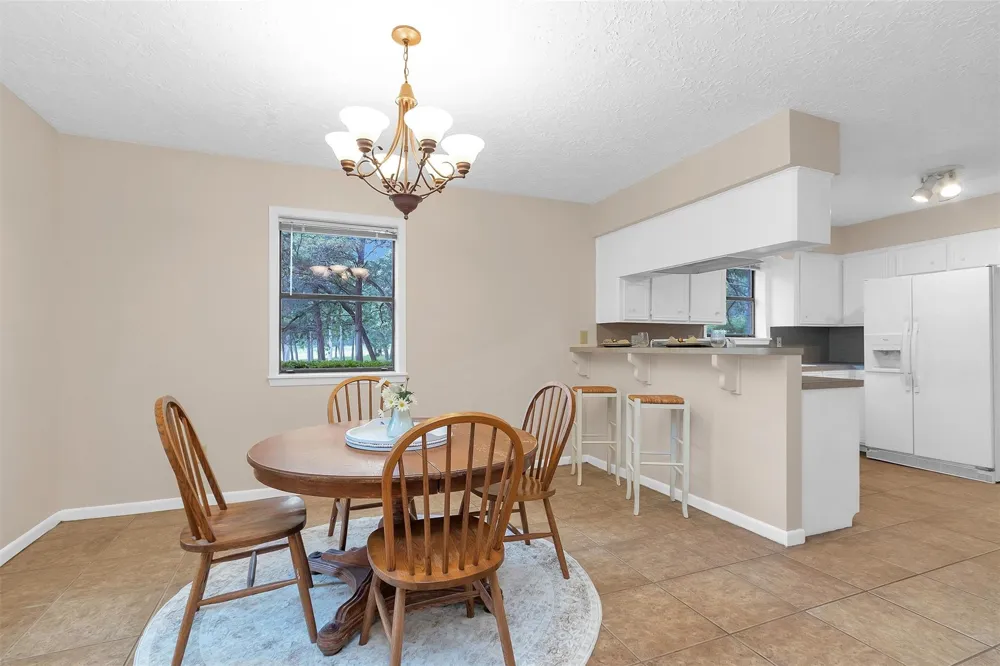 105 Seminole Drive New Ulm, TX 78950