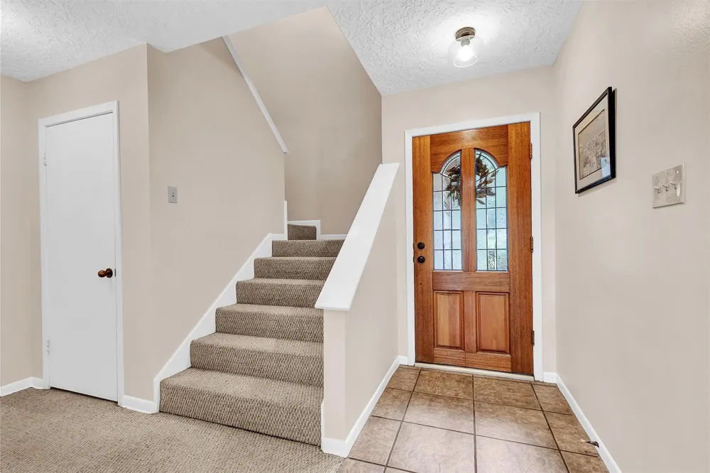 105 Seminole Drive New Ulm, TX 78950
