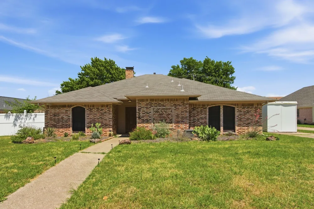 638 Park Lane Highland Village, TX 75077