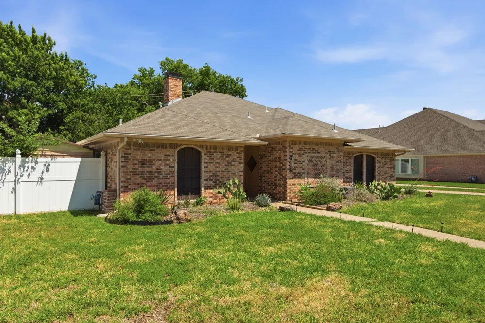 638 Park Lane Highland Village, TX 75077
