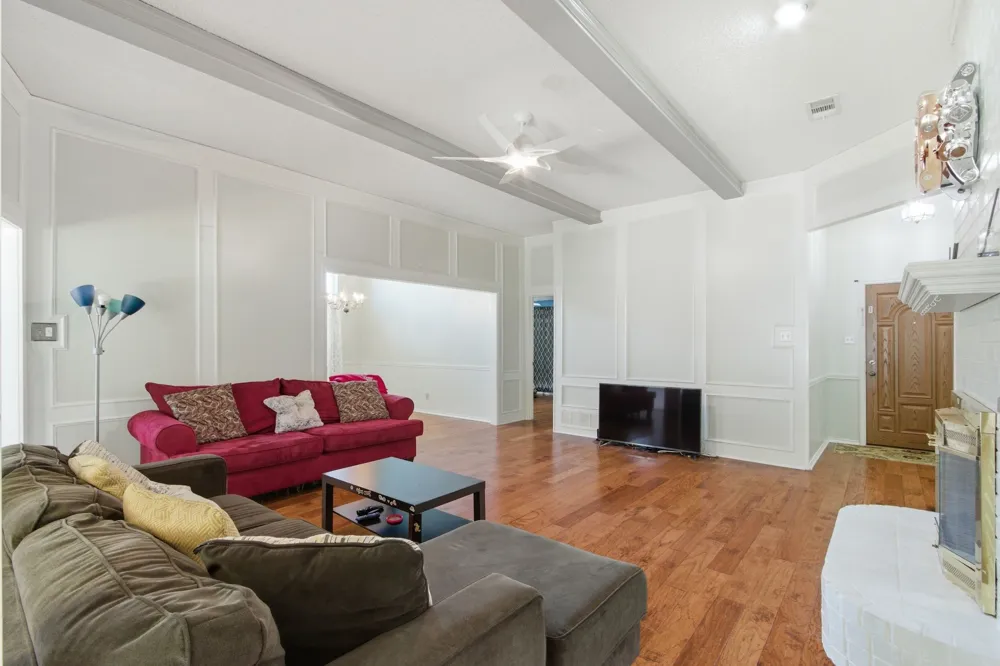 638 Park Lane Highland Village, TX 75077