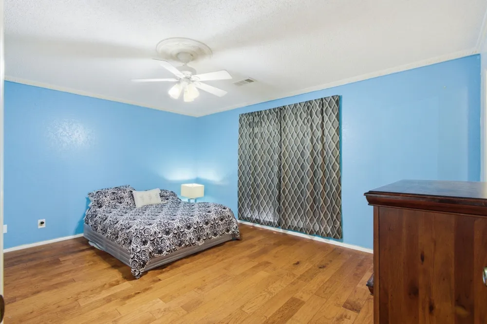 638 Park Lane Highland Village, TX 75077