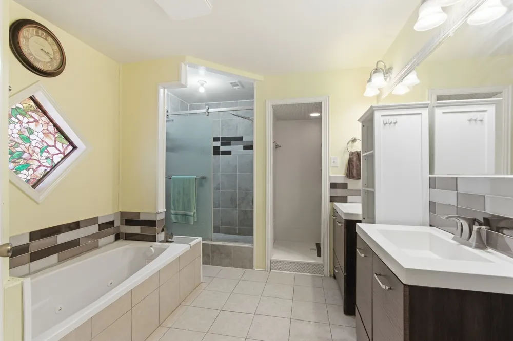 638 Park Lane Highland Village, TX 75077