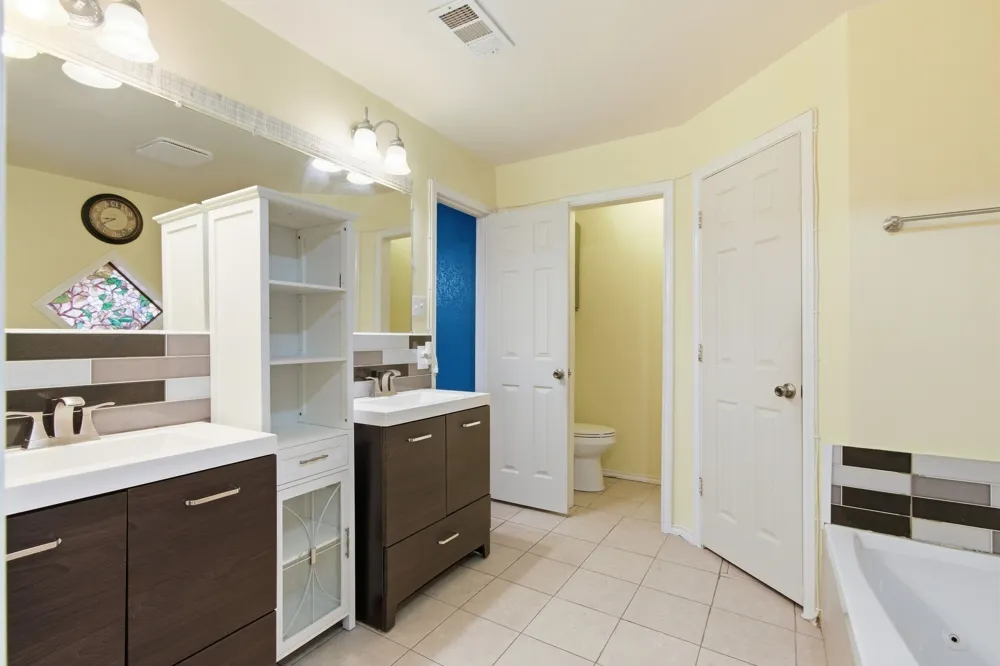 638 Park Lane Highland Village, TX 75077