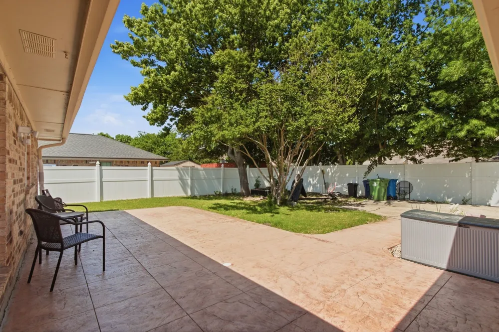 638 Park Lane Highland Village, TX 75077