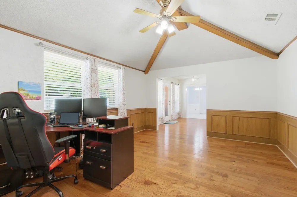 638 Park Lane Highland Village, TX 75077