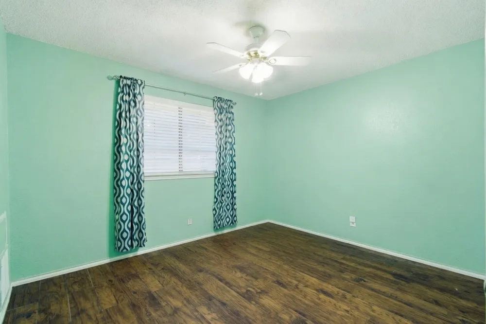 638 Park Lane Highland Village, TX 75077