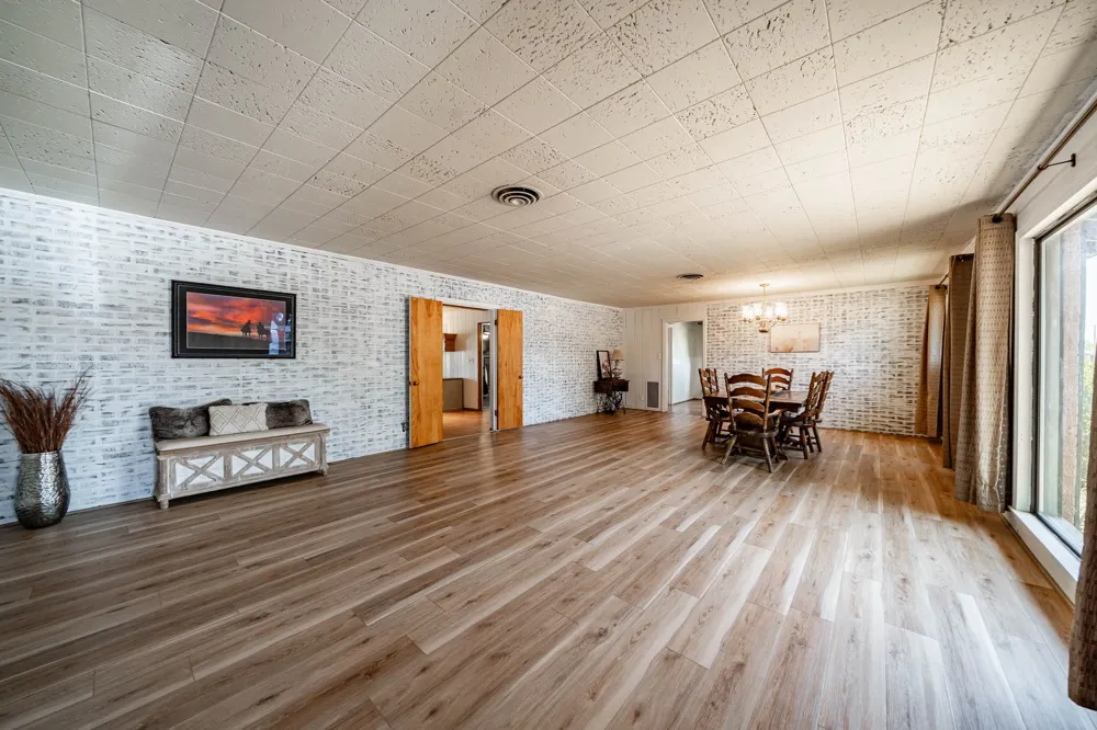 514 W Lake Drive Hamlin, TX 79520