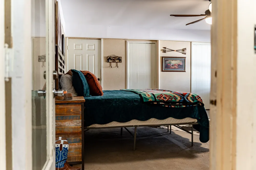 514 W Lake Drive Hamlin, TX 79520