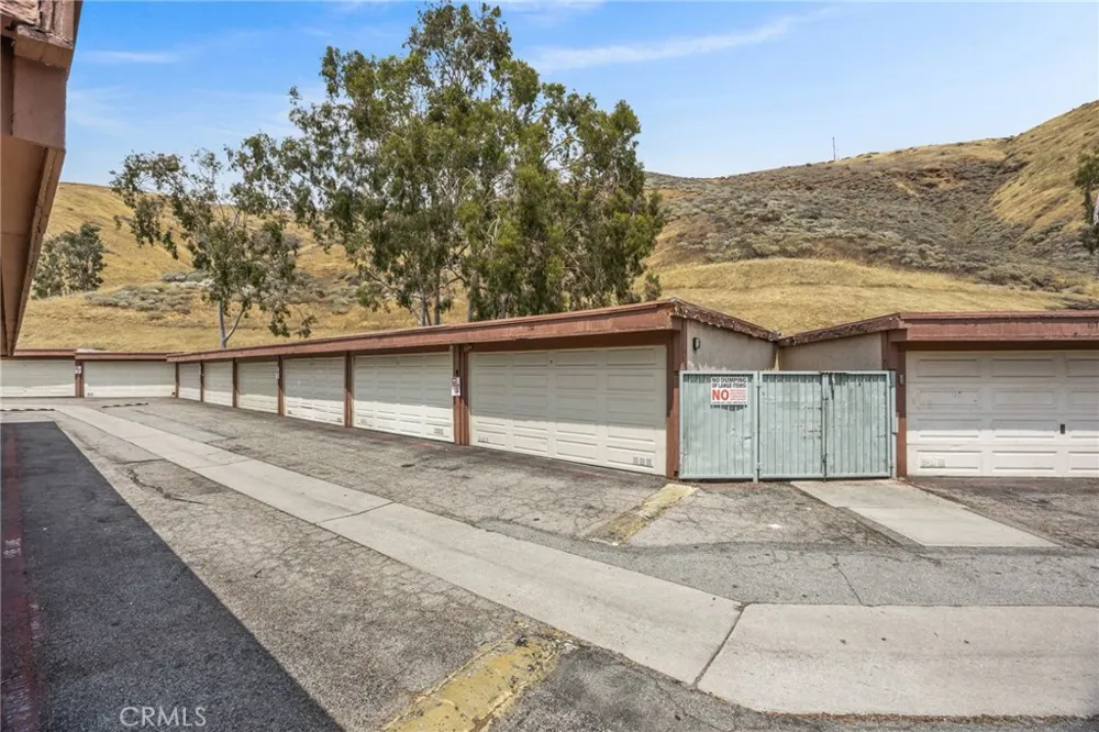 1400 W Edgehill Road #80 San Bernardino, CA 92405