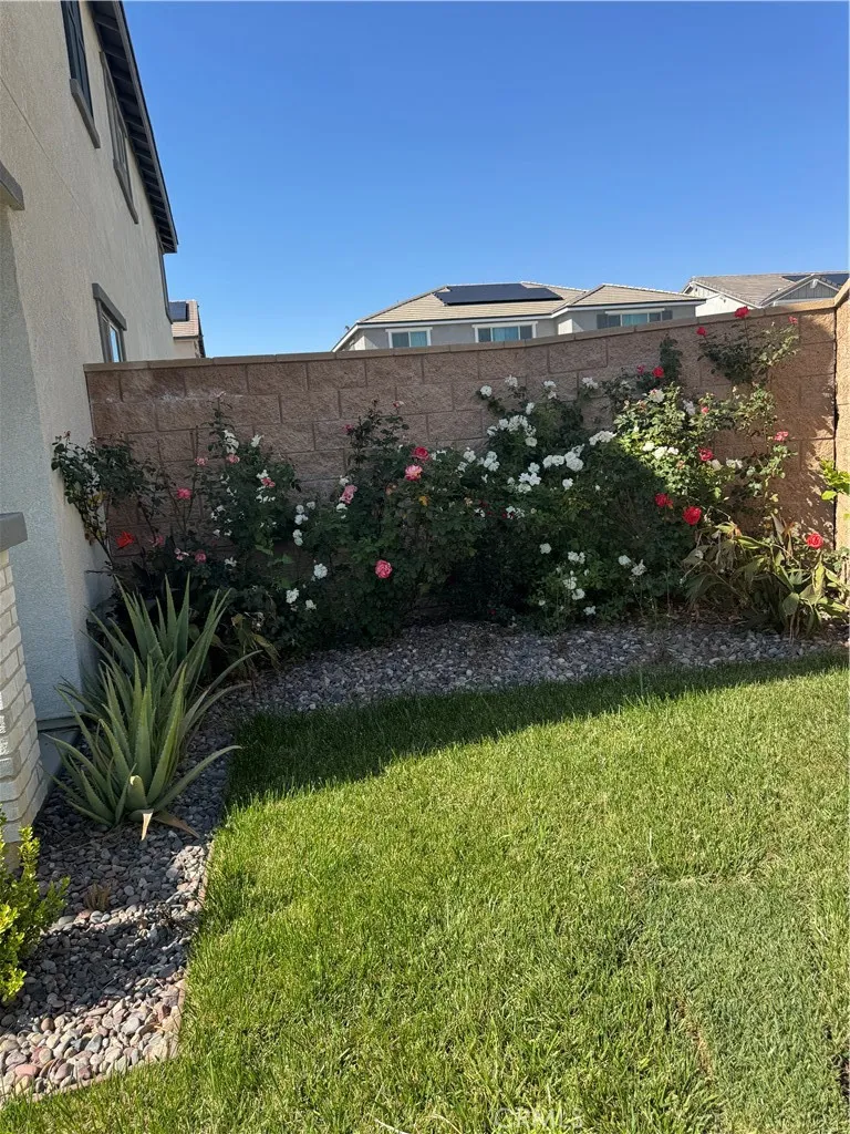 754 Whistling Straits Court #1 Perris, CA 92571