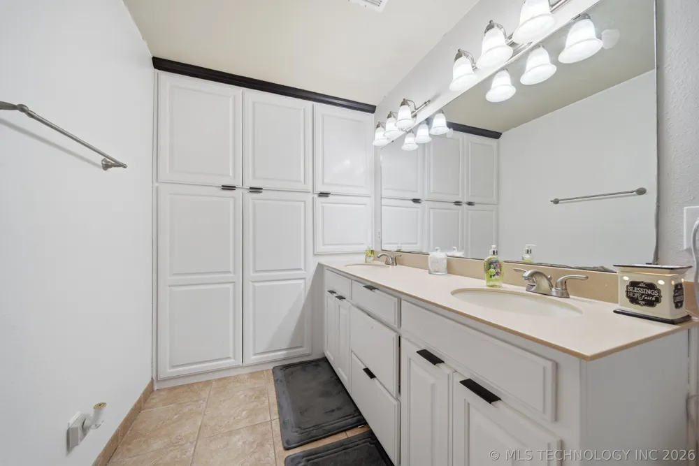 205 Jardot Road Stillwater, OK 74075
