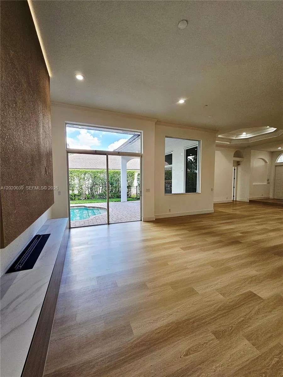 18951 SW 30th St Miramar, FL 33029