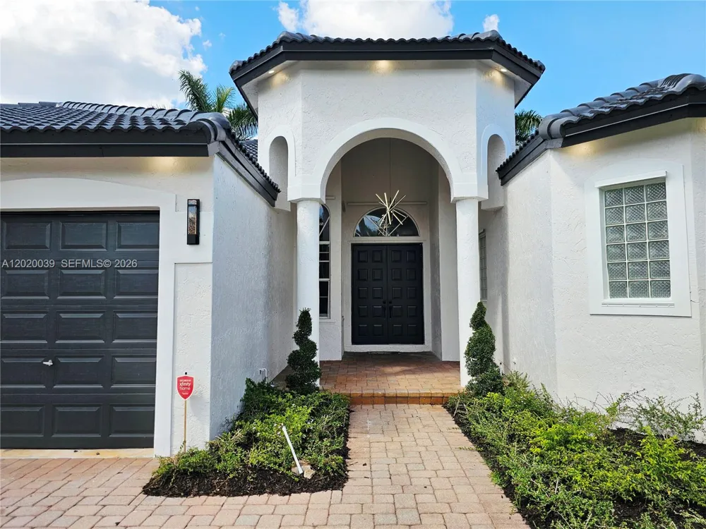18951 SW 30th St Miramar, FL 33029