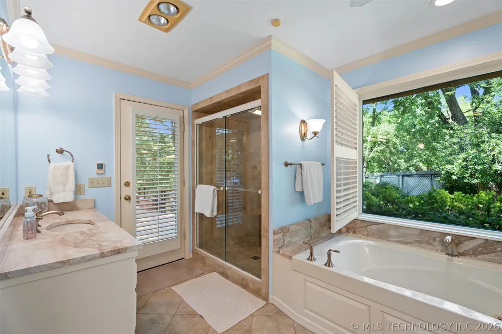 2224 Stonewall Drive Bartlesville, OK 74006