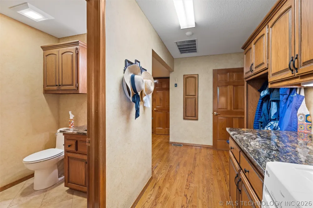 2224 Stonewall Drive Bartlesville, OK 74006